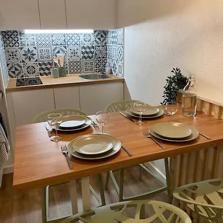 Maison De - 6 Pers - Clim - Parking شقة *